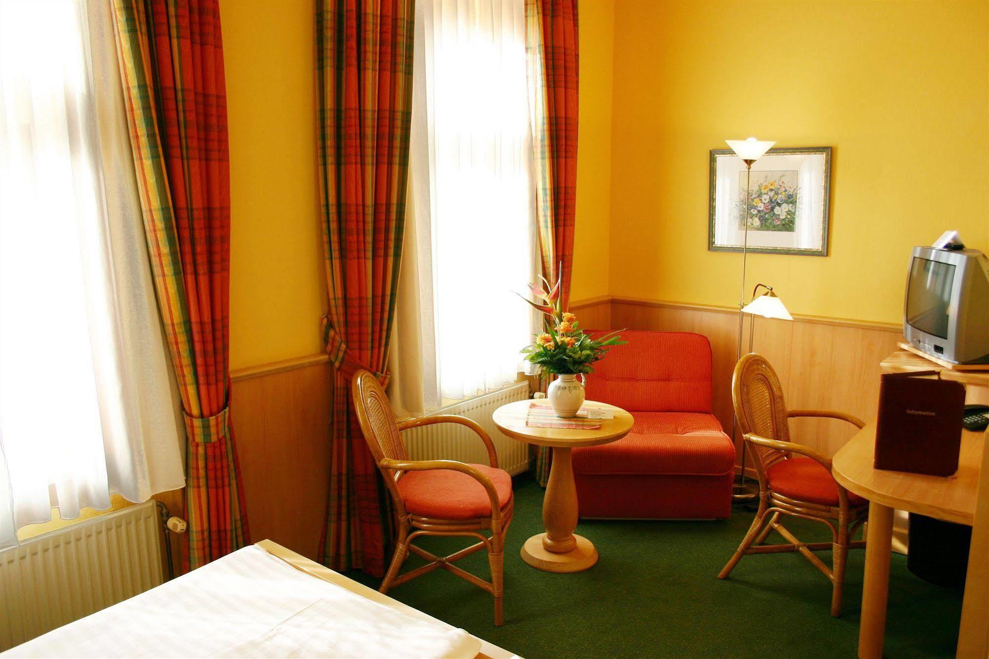 Hotel Duenenschloss Mit Private Spa Zinnowitz Exteriér fotografie