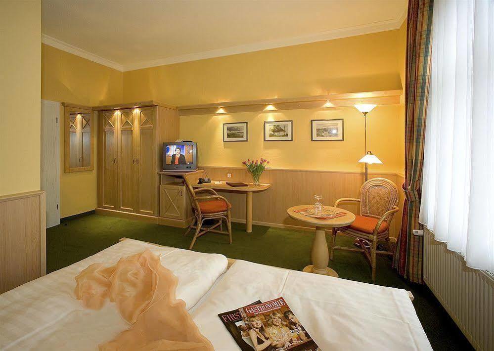 Hotel Duenenschloss Mit Private Spa Zinnowitz Exteriér fotografie